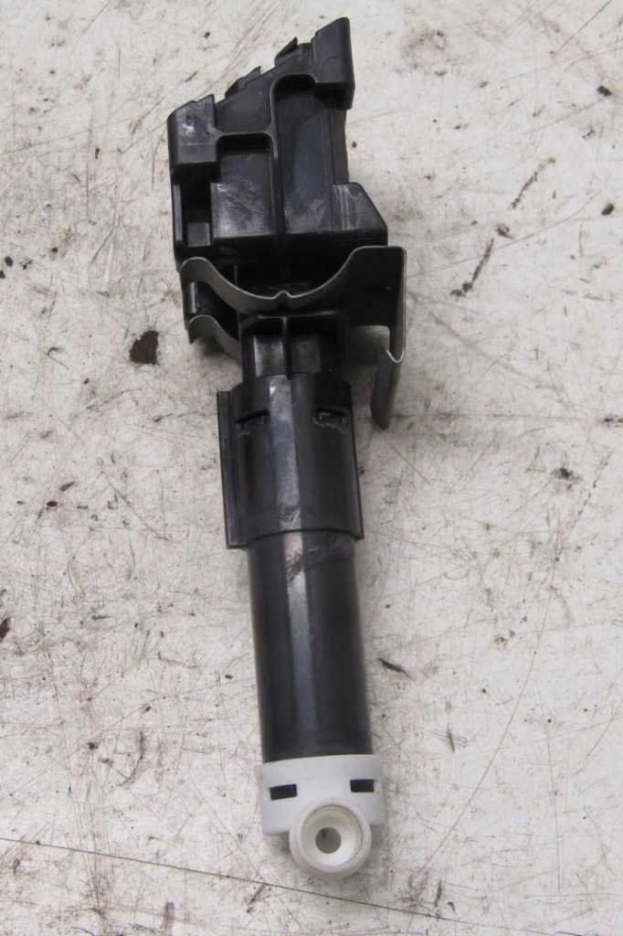 Насадка омивача ліхтарі  лівий правий перед toyota prius 3 79968 Зі Шроту