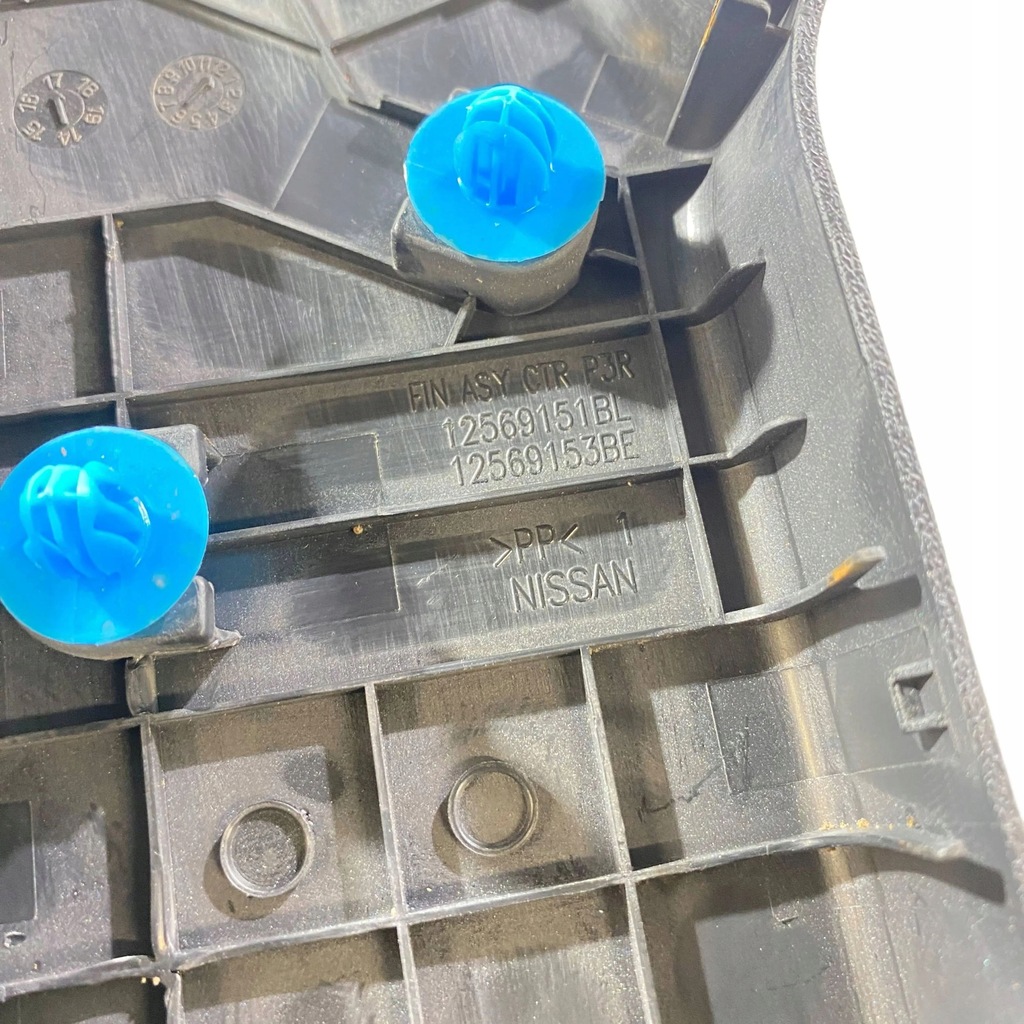 фото №11, Nissan rogue 2018 задня сторона ліва сидіння, сидіння