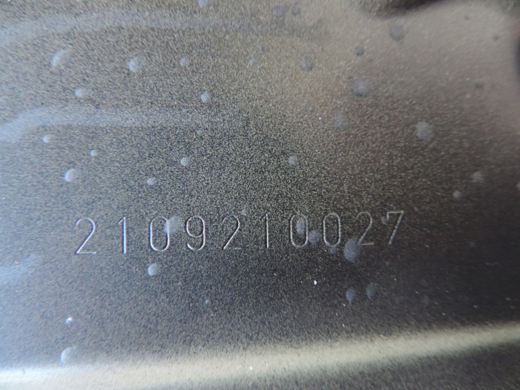 Купить Audi e-tron 4ke крыло  передний правый