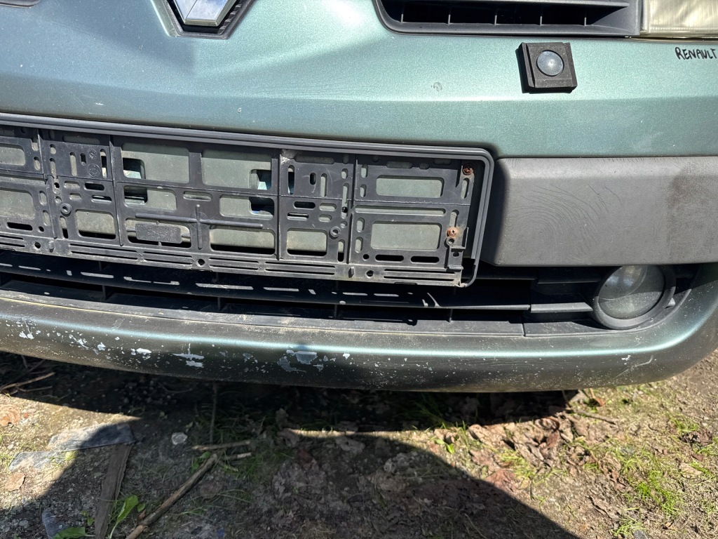 Renault megane ii 1.6 16v k4m760 бампер передний перед Недорого