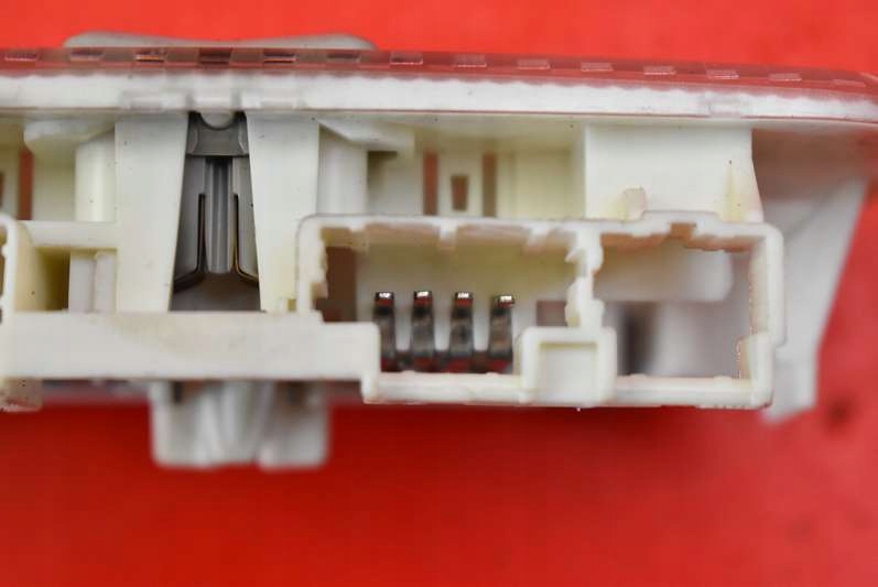 фото №7, Лампа освещение салона citroen c3 2 ii 11r