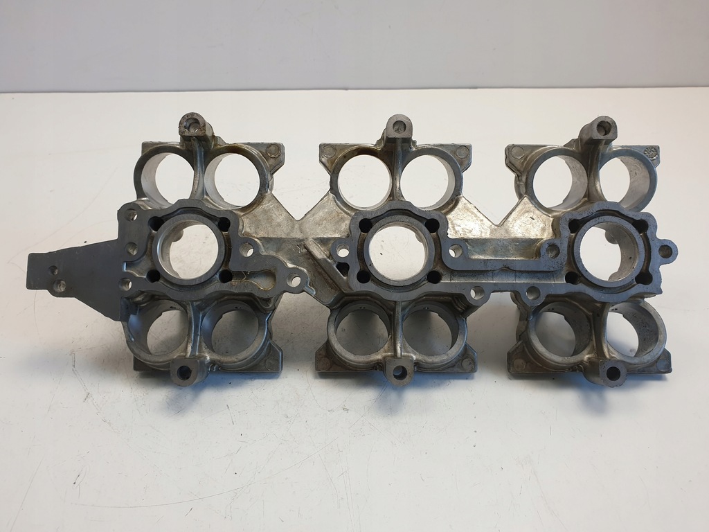 фото №5, Porsche boxster 986 3.2 основание вала распределительного вала