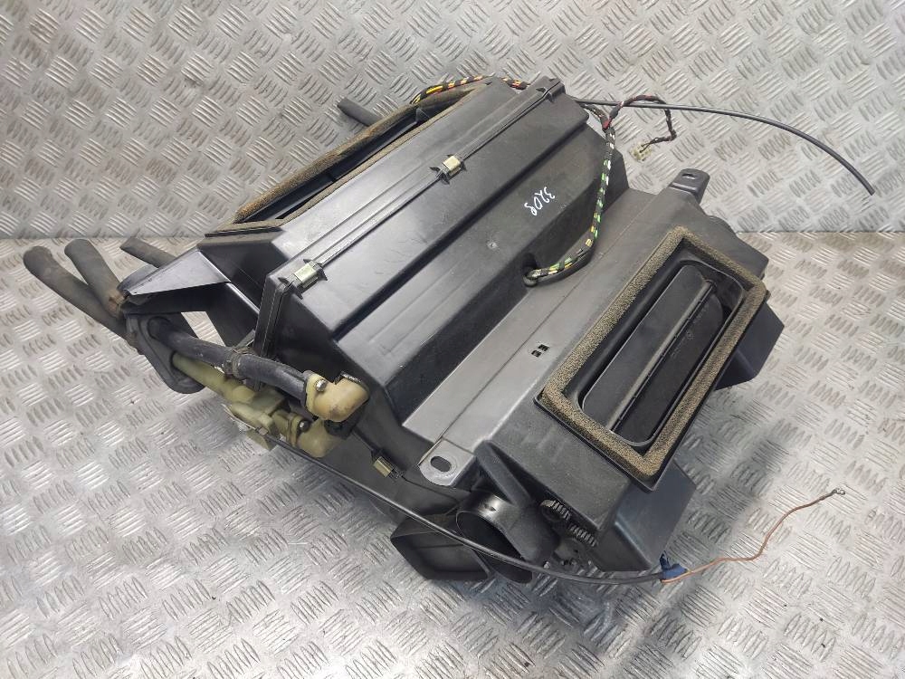 фото №1, Корпус отопителя volvo fl612 1071007