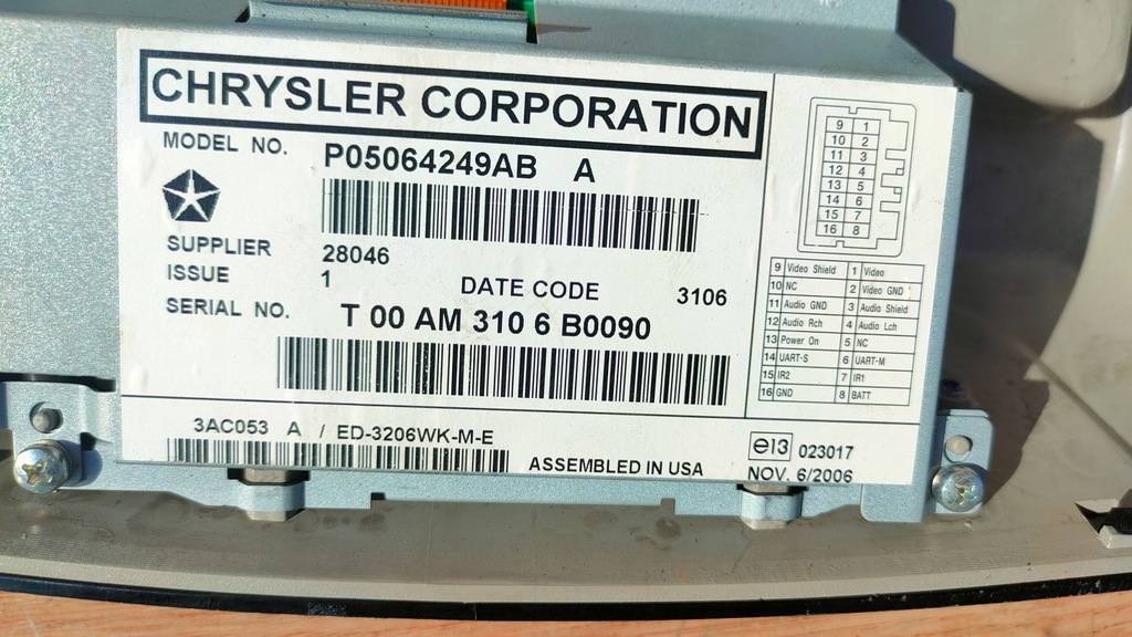 фото №7, Jeep grand cherokee wk 5-10 экран dvd p05064249ab