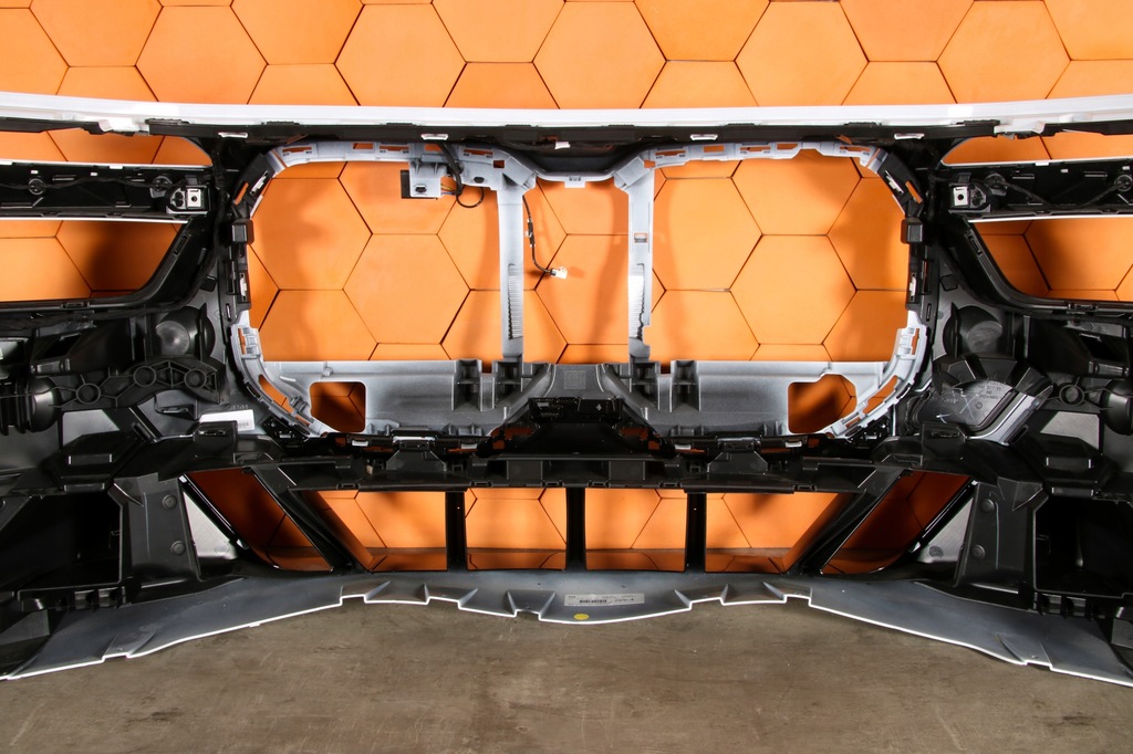 фото №8, Bmw 7 g70 i7 m-pakiet бампер перед передний a96 mineralweiss