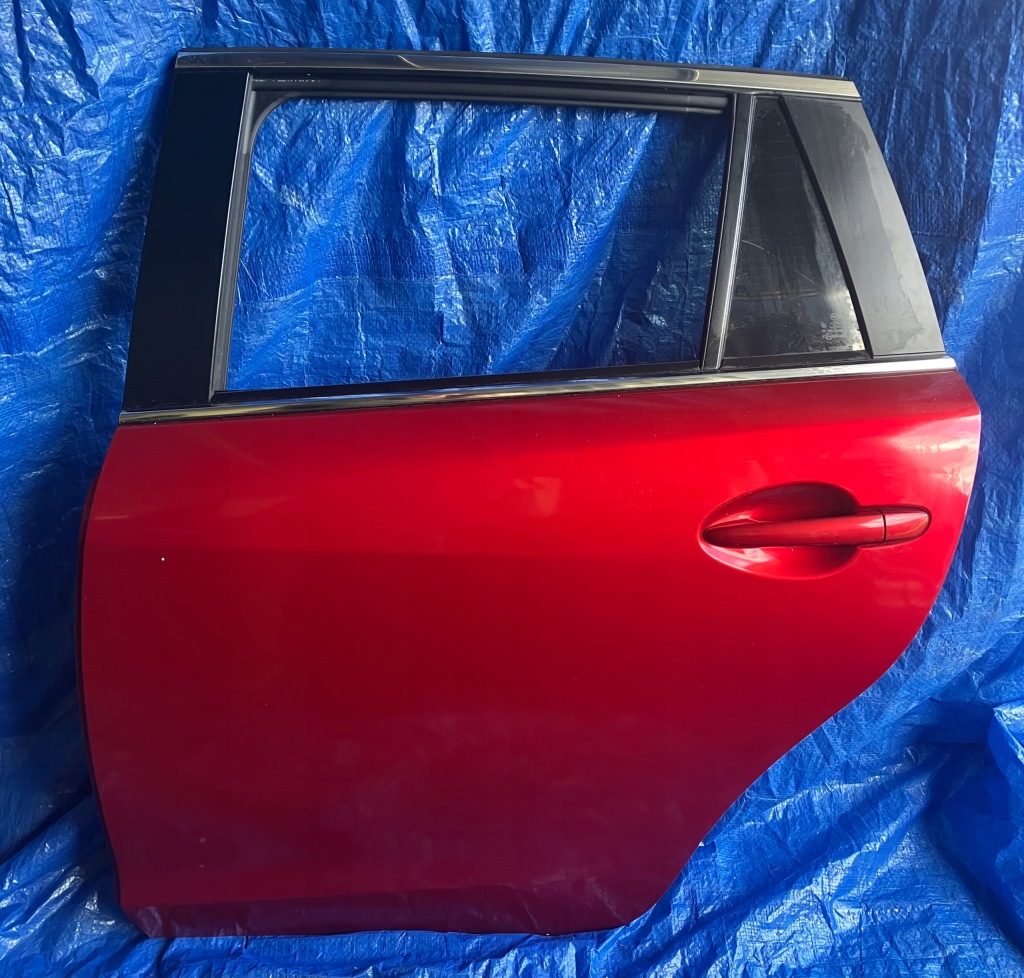 фото №1, Mazda 6 kombi дверь левая задняя задние 41v