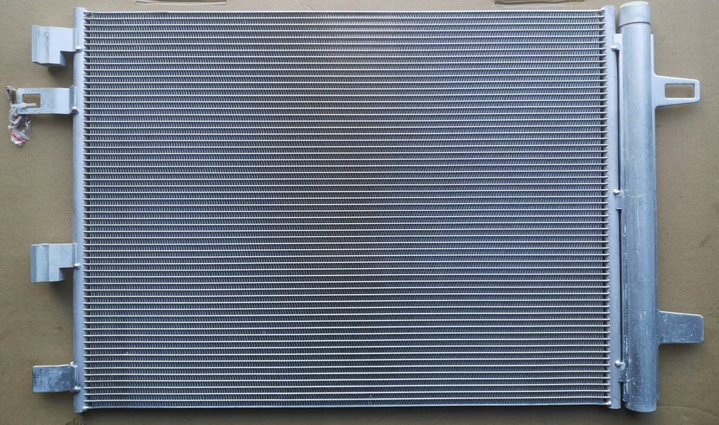 фото №1, Радиатор кондиционера a-klasse w177 - a2475000054