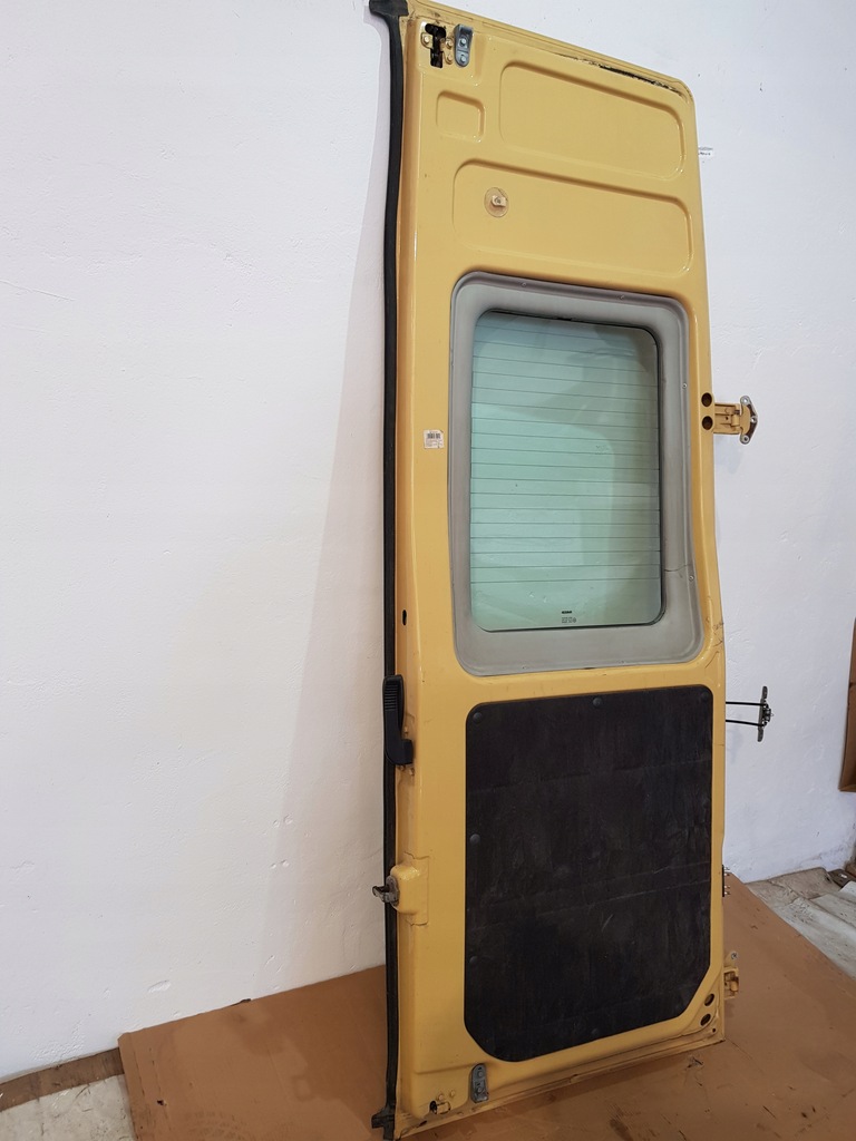 фото №8, Двері задня ліва праве iveco daily iv 06-11r eu 3.0 hpi irisbus 215cm kpl