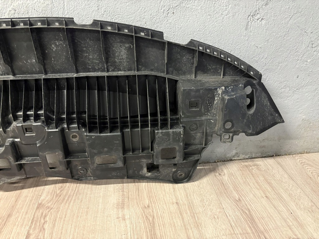 фото №10, Toyota yaris cross плита накладка бампера перед 52618-0d180