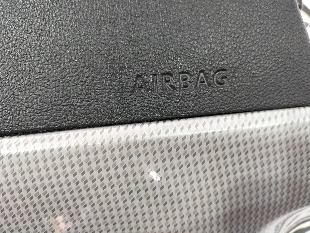 фото №6, Vw e up e-up панель приладів консоль подушка безпеки подушки безпеки ремені