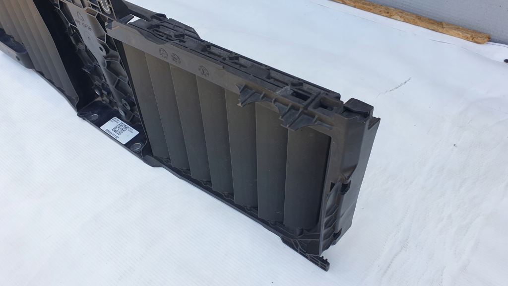 фото №11, Жалюзі /шторка кермо повітря mercedes s klasa w223 20- a2235006200