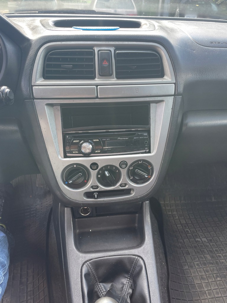 фото №15, Subaru impreza ii kombi gdb сиденья перед + заднее сиденье