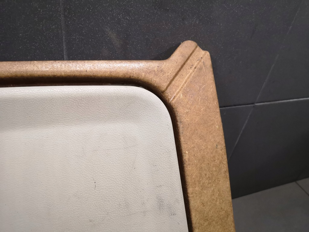 фото №6, Корпус сиденье правый перед задняя audi a8 d2 krem