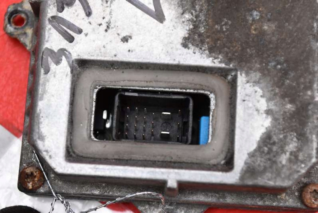 фото №8, Преобразователь ксенон ксенон 1307329086 mazda 6 1 i gg 02-05