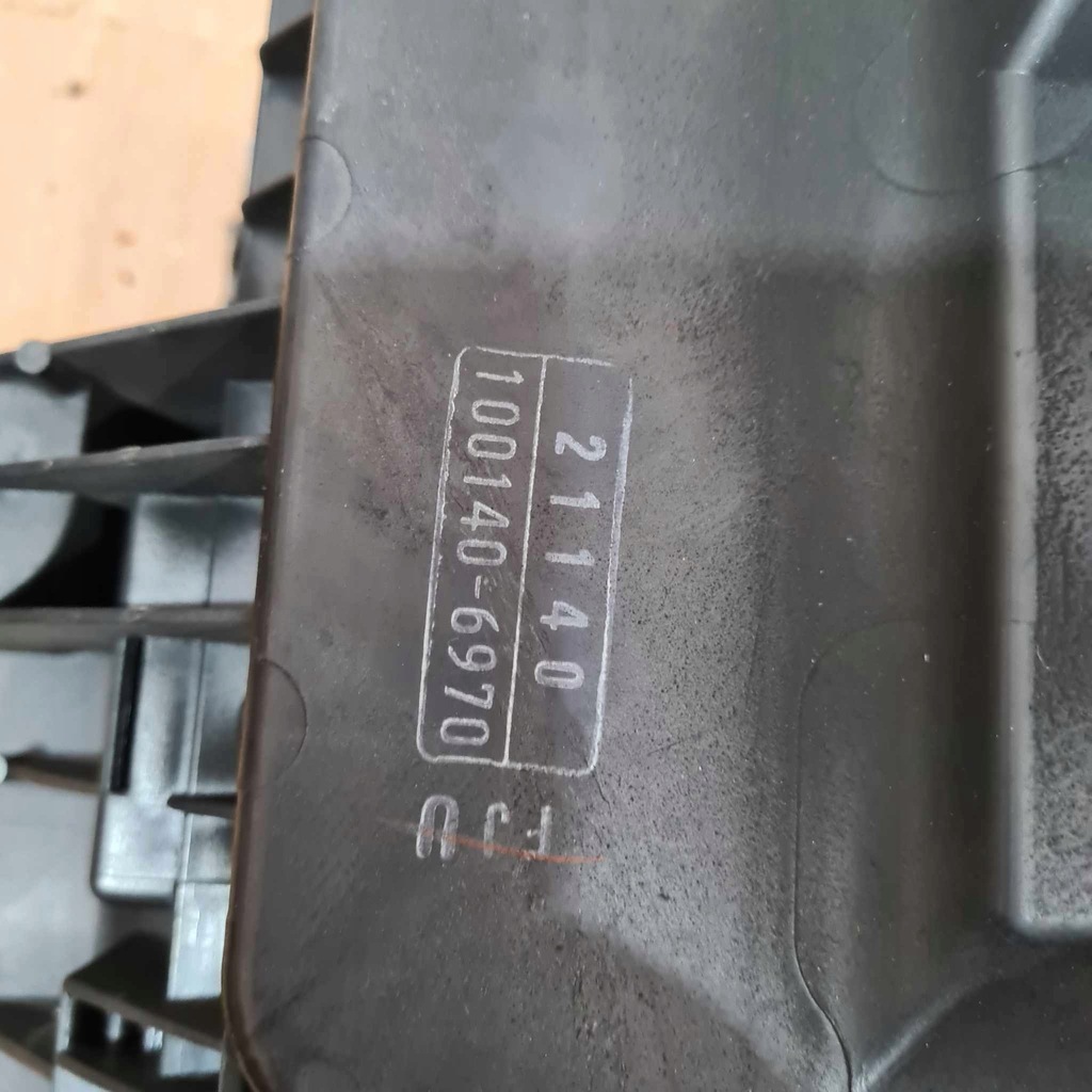 фото №7, Toyota prius ii 1.5 корпус повітрозабірник фільтра повітря