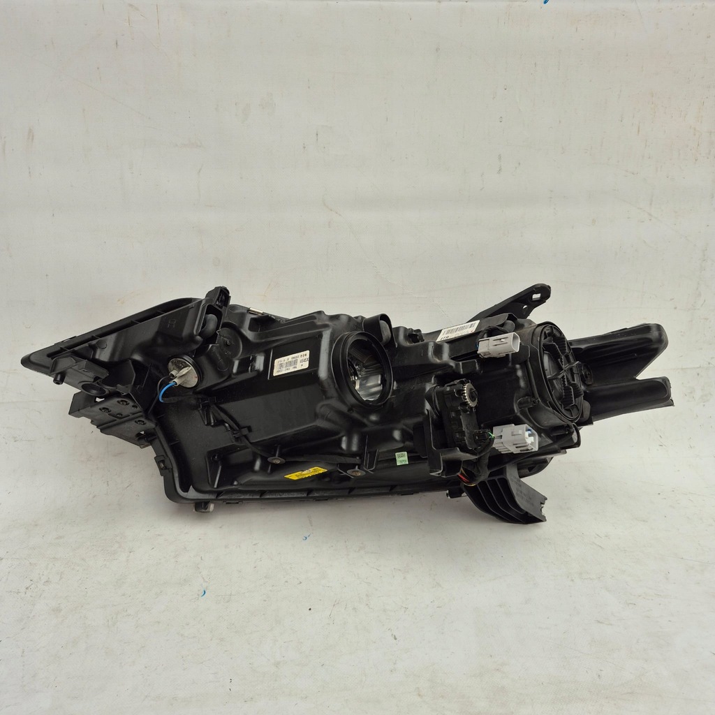 фото №7, Mitsubishi outlander iii lift 15- лампа права перед передня 8301c8-54