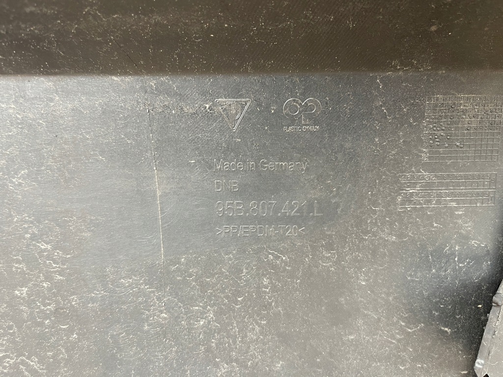 фото №8, Porsche macan 95b бампер задняя задний хороший