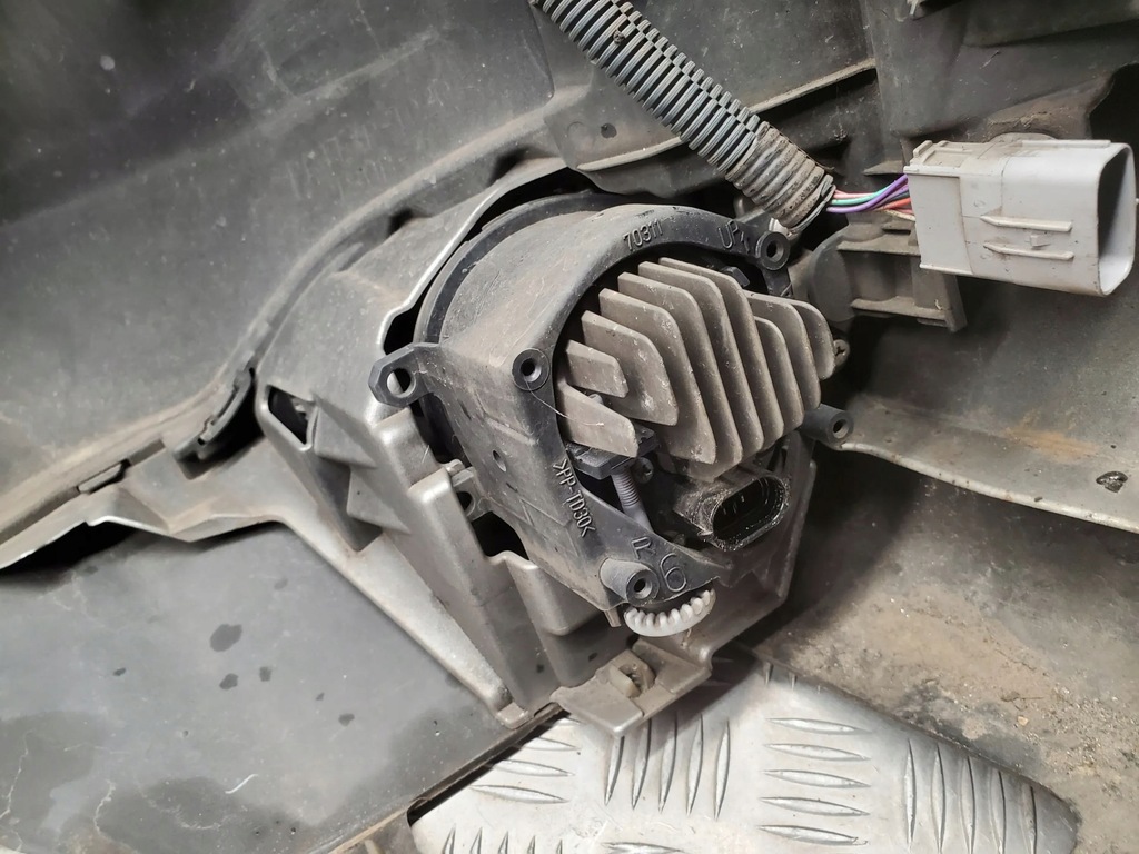 фото №16, Lexus nx 2015 з передній бампер передній