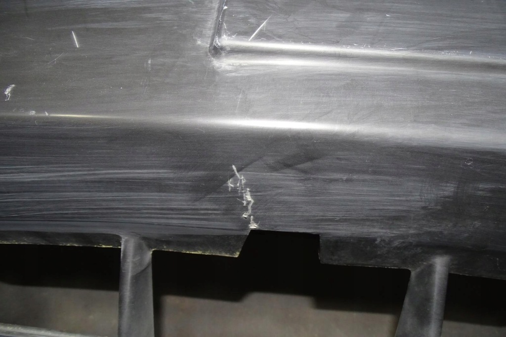 Kia carens i 99- бампер перед передній oryg Зі Шроту