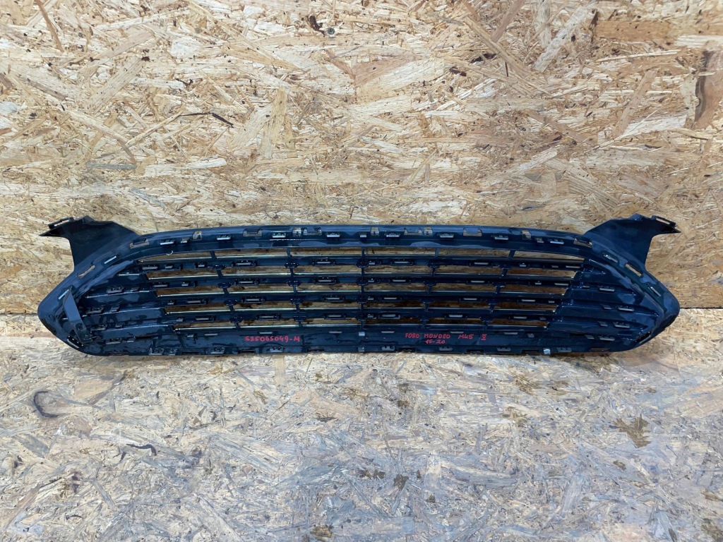 Ford mondeo mk5 v 14-19 решётка  решётка радиатора решётка хром средняя бампера перед с Разборки