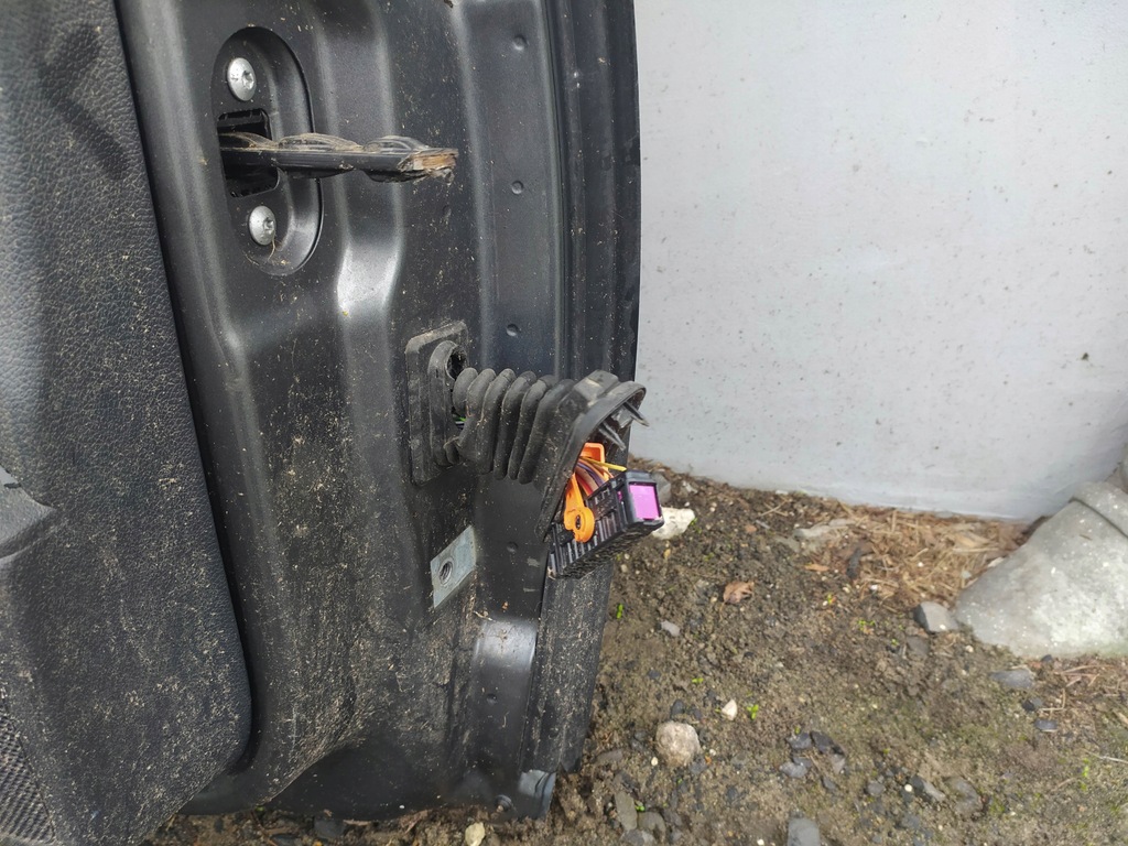 фото №11, Двері передні ліва vw scirocco bez дзеркало