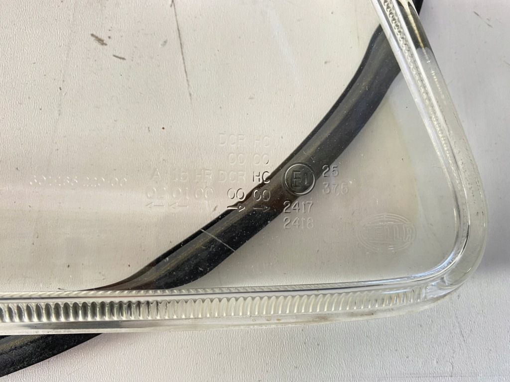 фото №2, Стекло фары стекло фара правый hella mercedes atego