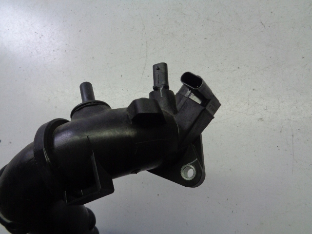 Труба інтеркулер renault austral 1.3 mild hybrid 2023 rok Оригінал