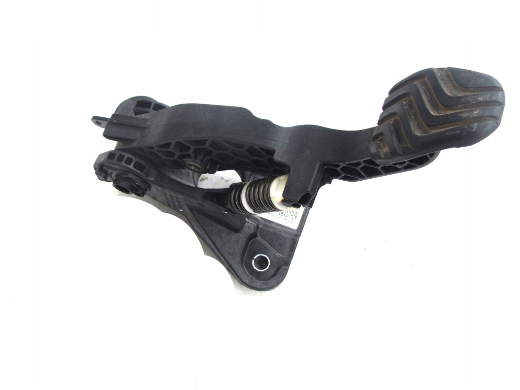 фото №1, Педаль сцепления dacia duster ii 1.5 bluedci