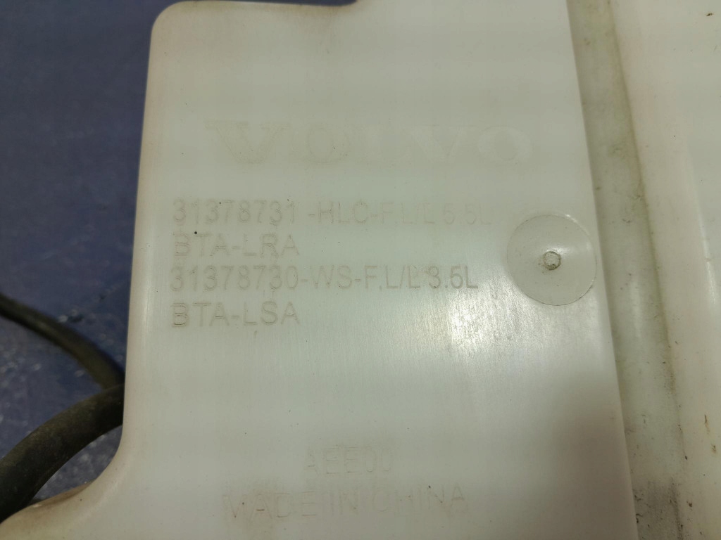 фото №5, Volvo s90 v90 ii 16- бачок распылителя 31378731