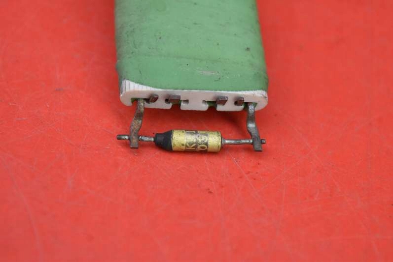 фото №6, Резистор обдув резистор резистор 00115948-02 vw up 11-20