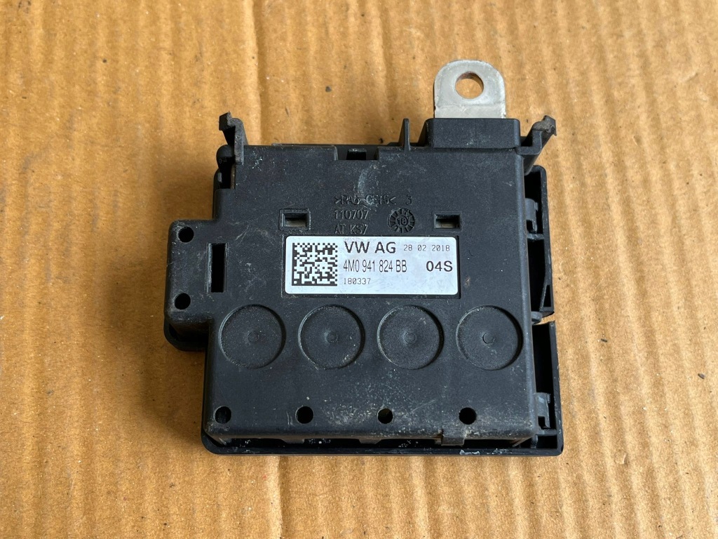 фото №1, Распределитель тока audi q7 4m 4m0941824bb