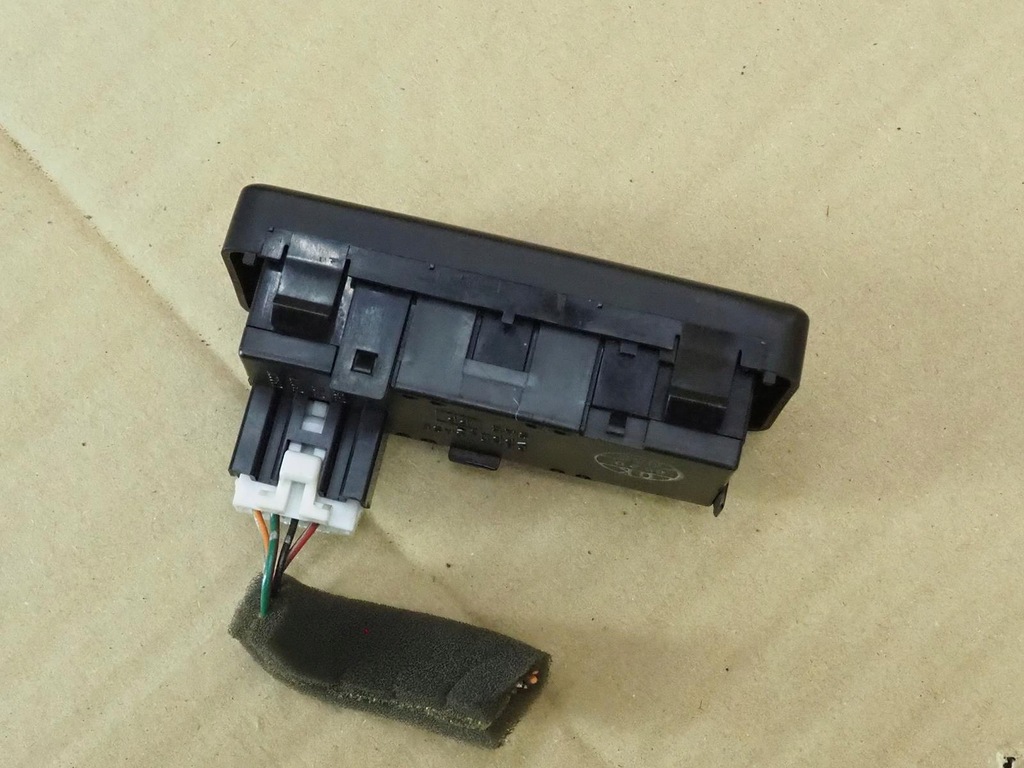 фото №9, Isuzu trooper ii 99-02 monterey i годинник