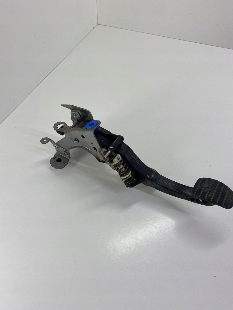 фото №1, Renault scenic iii - grand scenic iii 2011 педаль зчеплення