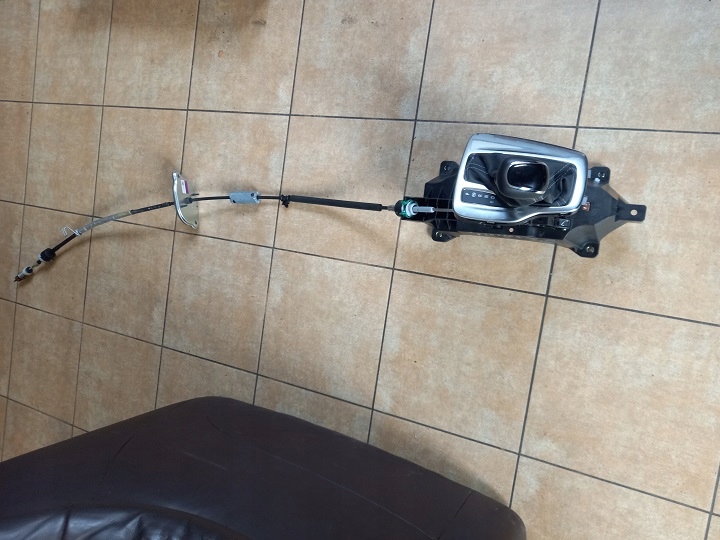 фото №2, Opel insignia b lift домкрат перемикання передач шкіра автоматична коробка передач