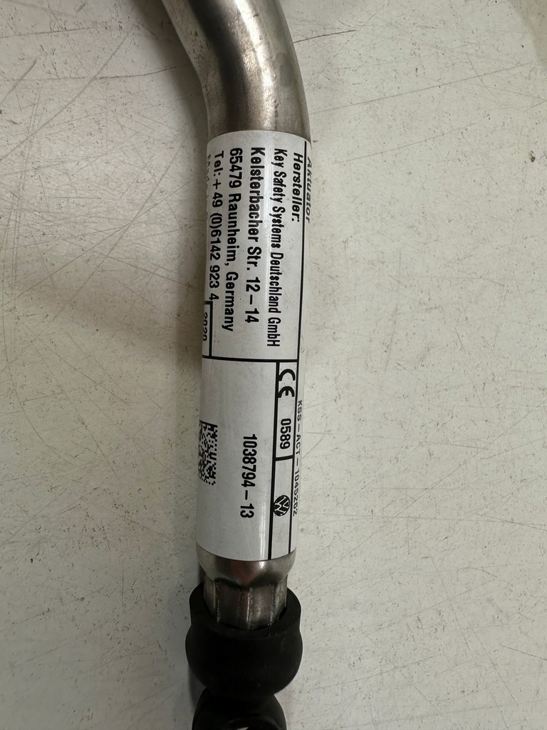 фото №7, Активатор защиты пешеходов патрон капот volkswagen tiguan ii 5na