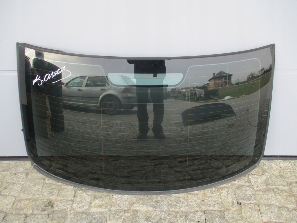 фото №1, E90 sedan скло задня задня