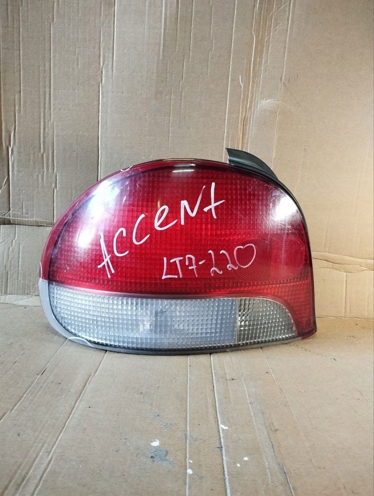 фото №1, Лампа левая задняя левый задняя hyundai accent i x3