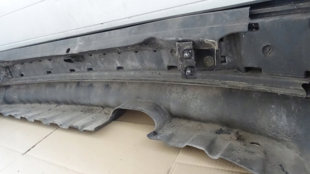 фото №12, Audi 80 b3 бампер задня sedan