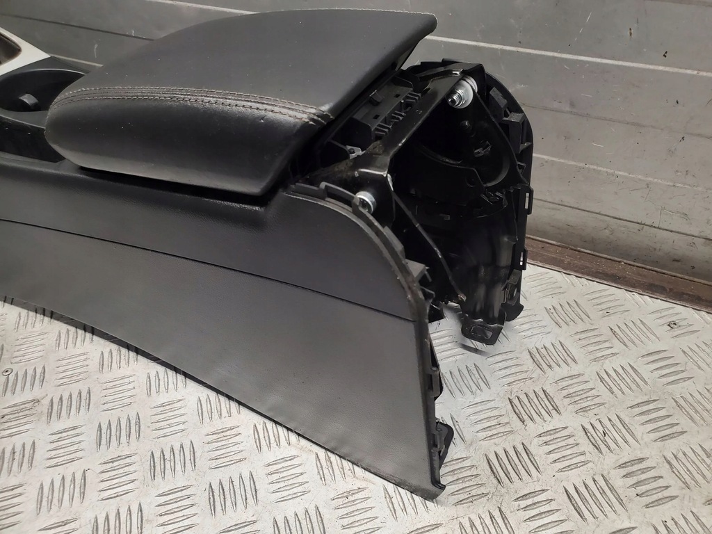 фото №7, Audi s5 8k0864981d панели управление, переключатели