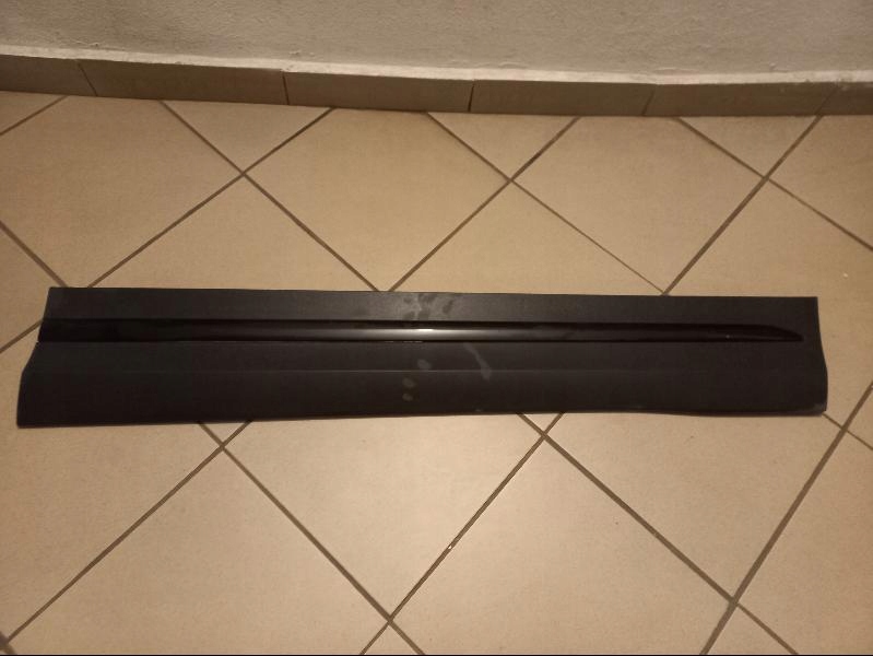 фото №1, Mercedes gla ii w247 молдинг двері передня права