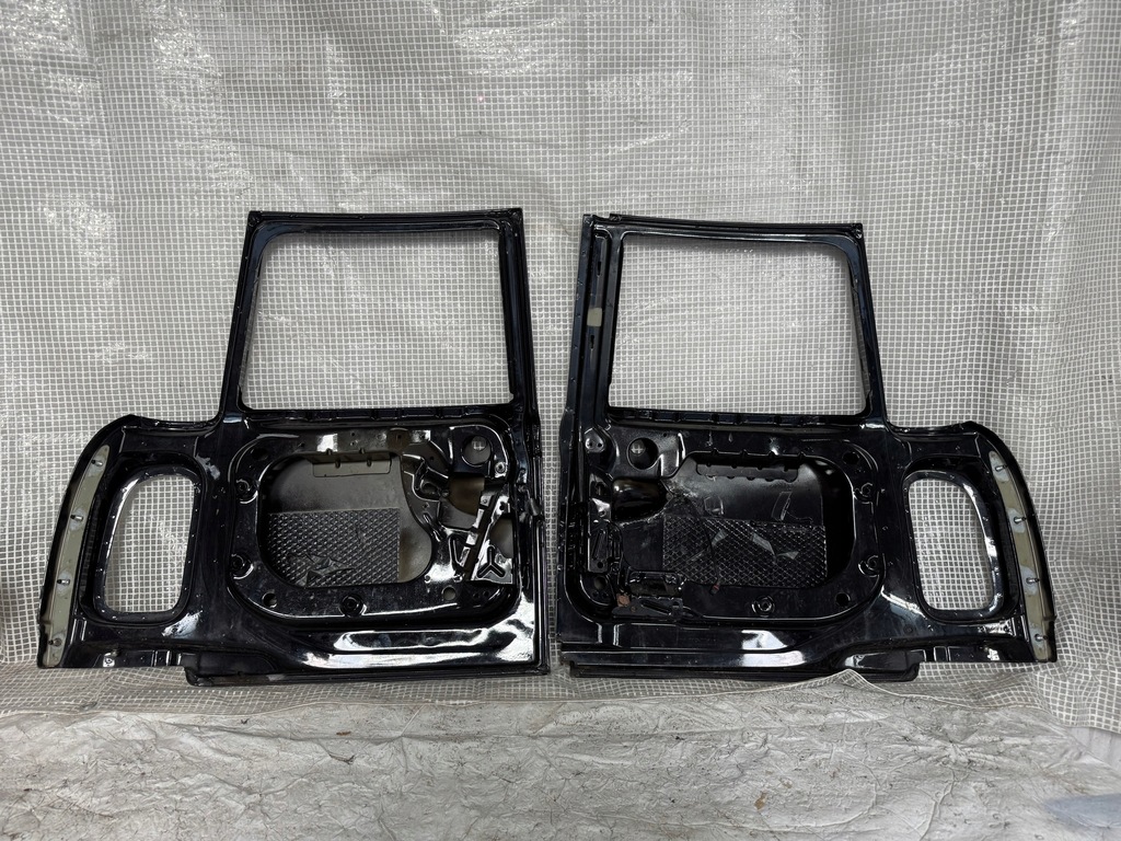 фото №4, Mini clubman r55 левая правое дверь задние