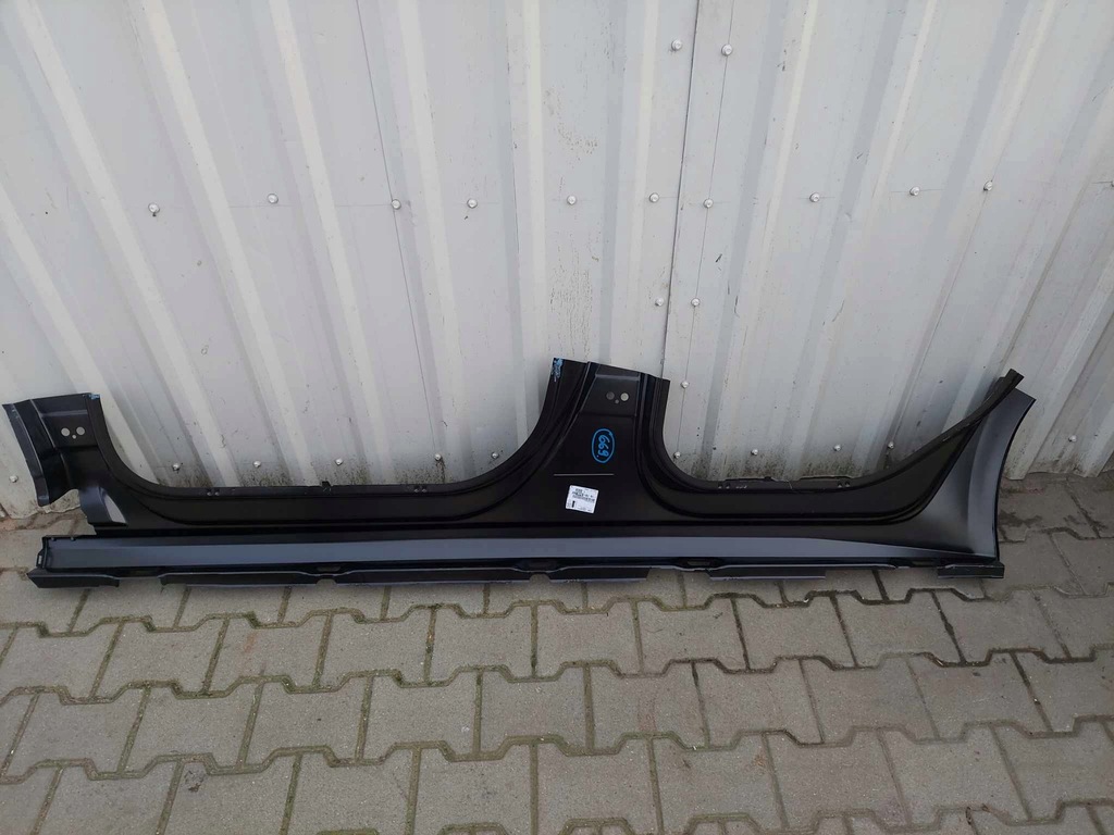 фото №11, Peugeot 308 iii t10 hb 21- порог правый новый оригинальный номер