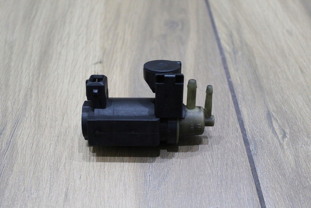 фото №1, Клапан вакуумa renault scenic ii 1.9 dci 8200486264