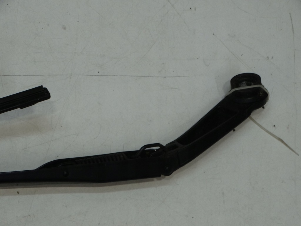 фото №6, Kia оригінальний номер carens iv