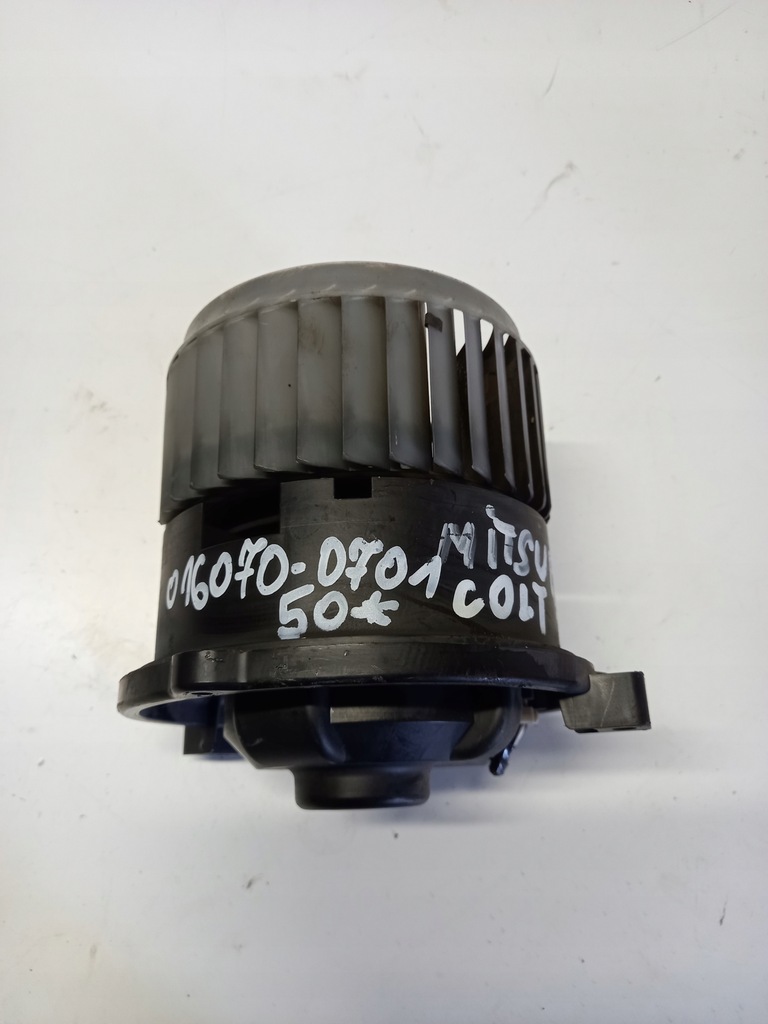 фото №1, Вентилятор обдув mitsubishi colt 016070-0701