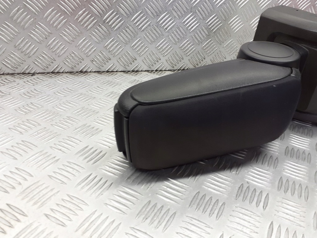 фото №3, Підлокітник ford focus mk2