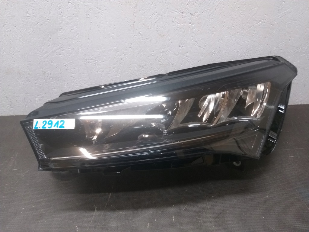 фото №1, Лампа перед левая skoda enyaq full led 5lb941015