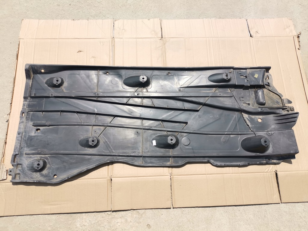 фото №6, Skoda karoq kar 2018r 1.0 tsi 85kw захист кузов бризковик ліва