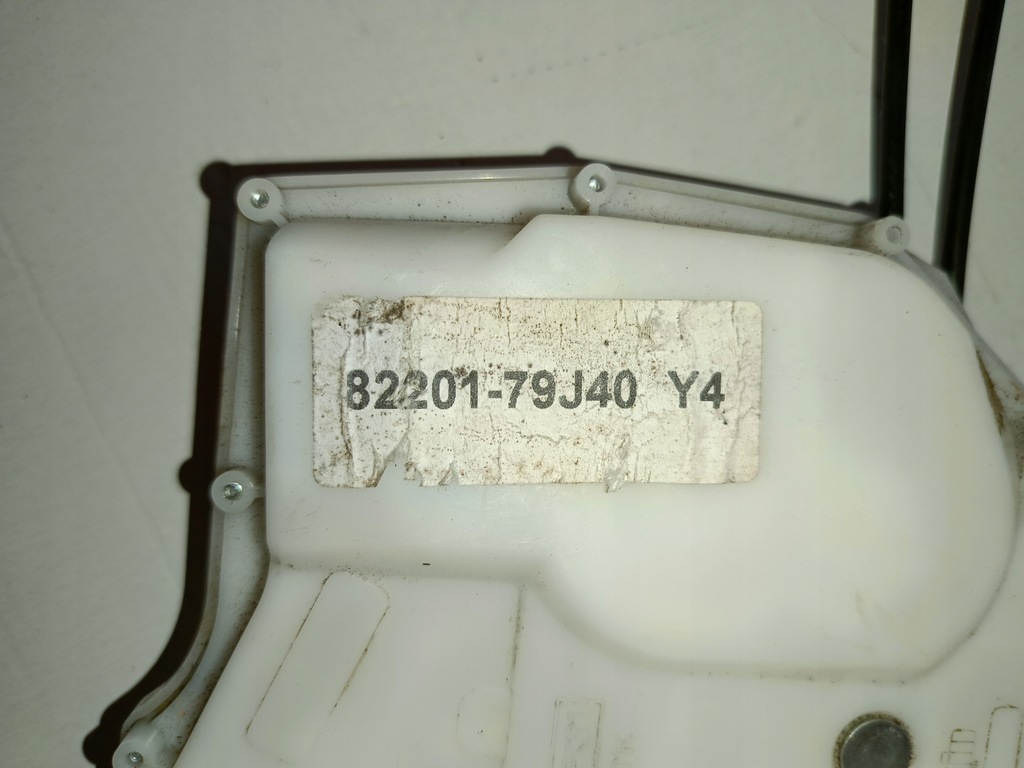 фото №10, Замок перед правый 82201-79j40 suzuki sx4