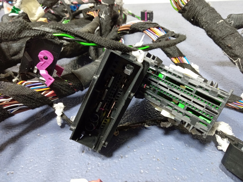 фото №5, Audi q4 e-tron джгут електропроводка електрична салону